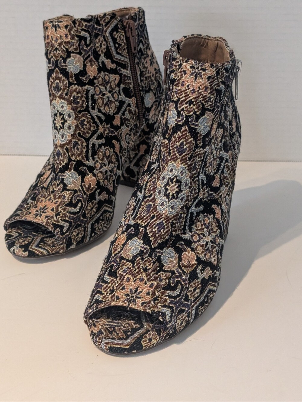 Candies Tapestry Open Tie Heeled Boots Sz.8